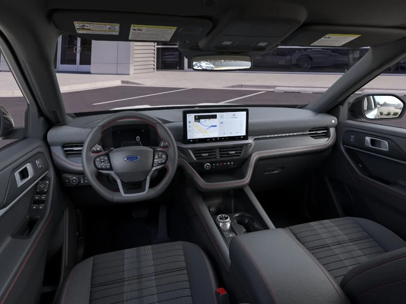 New 2026 Space White Metallic Ford ST-Line image 9