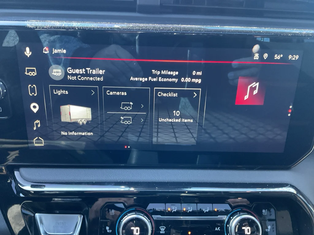 Used 2025 Onyx Black GMC AT4 image 28