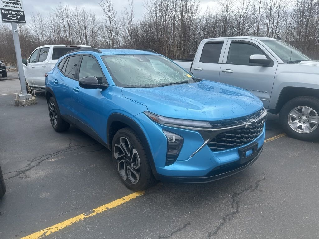 2025 Chevrolet Trax RS