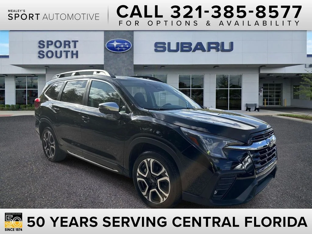 2023 Subaru Ascent Limited 8 Passenger's photo
