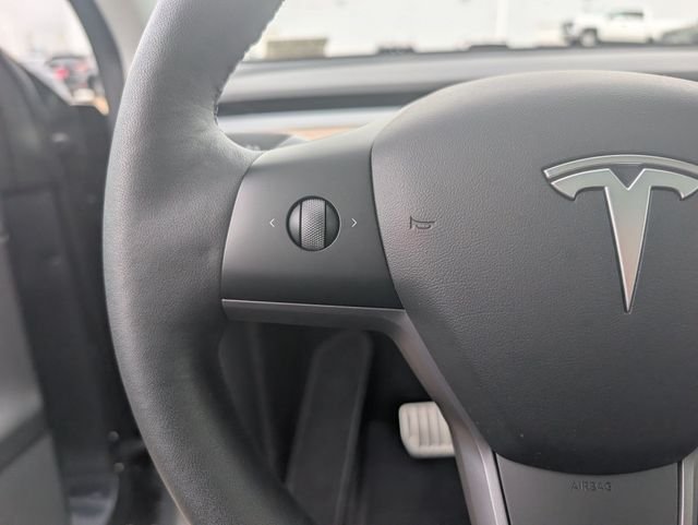 Used 2022 Gray Tesla Performance image 10