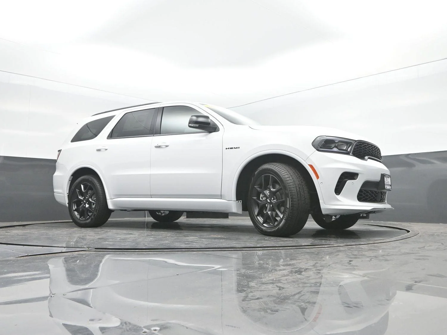 New 2026 White Knuckle Clear-Coat Exterior Paint Dodge GT Plus HEMI V8 image 38