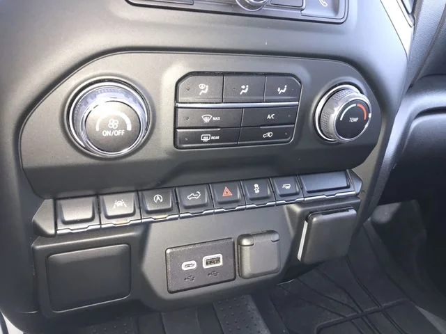 Used 2024 Black Chevrolet Custom image 18