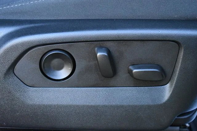 2022 Chevrolet Suburban LS - Photo 20
