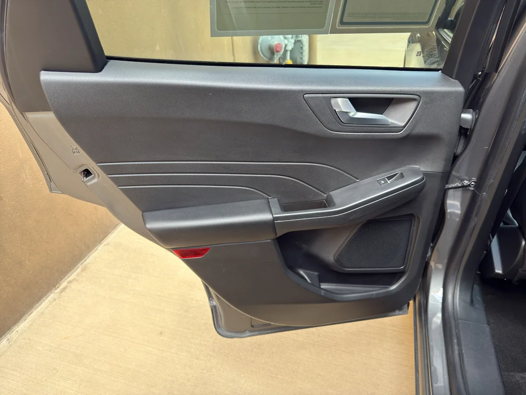 Used 2025 Carbonized Gray Metallic Ford ST-Line image 19