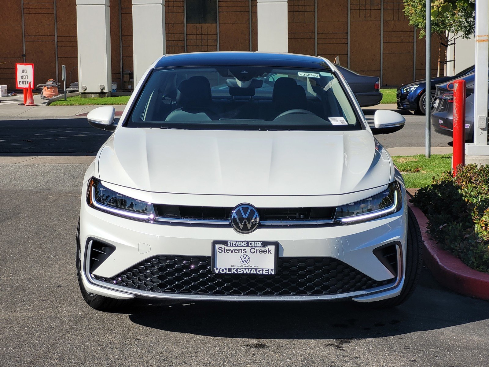 2025 Volkswagen Jetta SEL - Photo 2