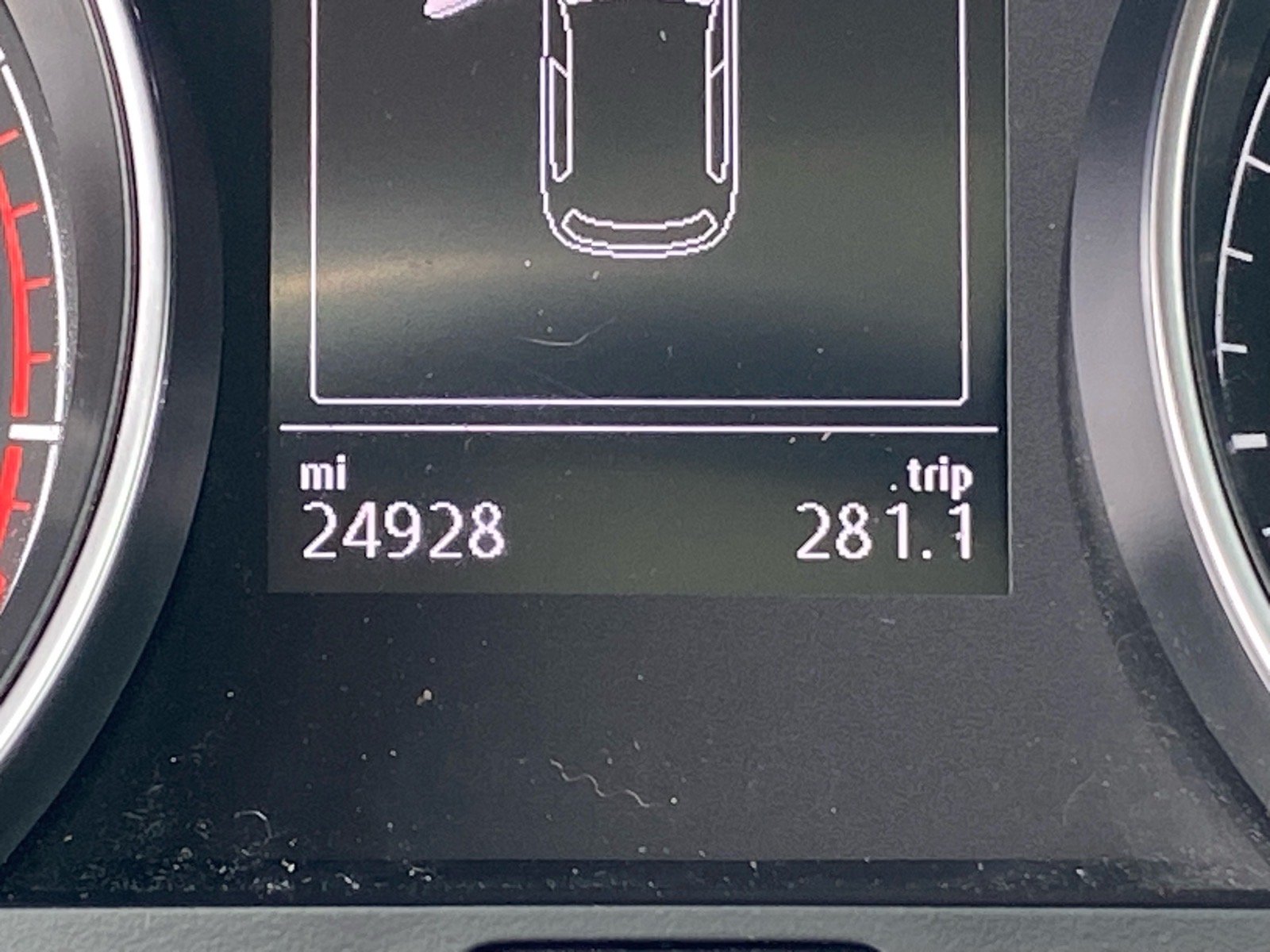 Used 2018 Silver Volkswagen TSI SE 4-Door image 12