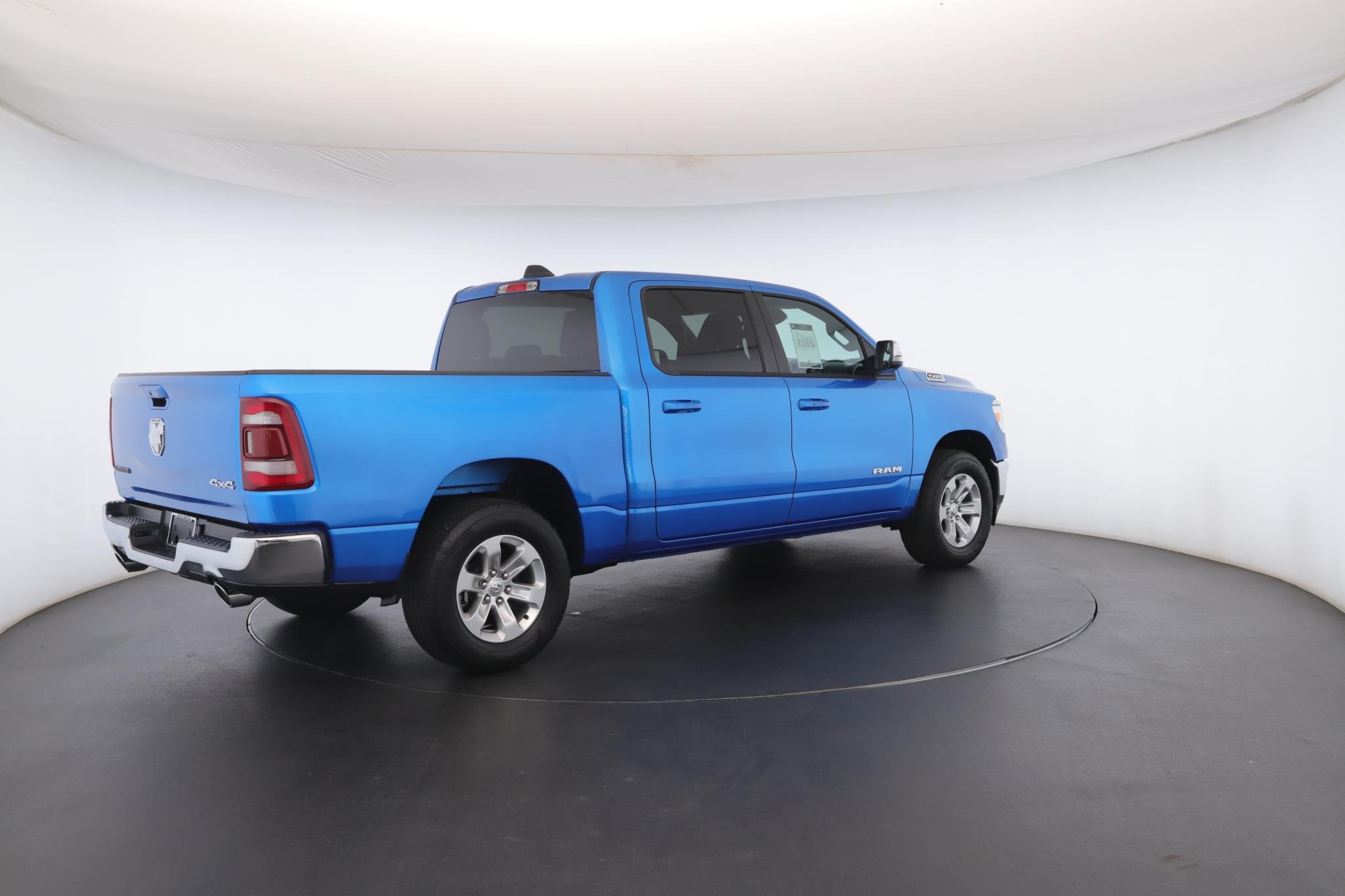 2024 RAM Ram 1500 Pickup Laramie - Photo 29