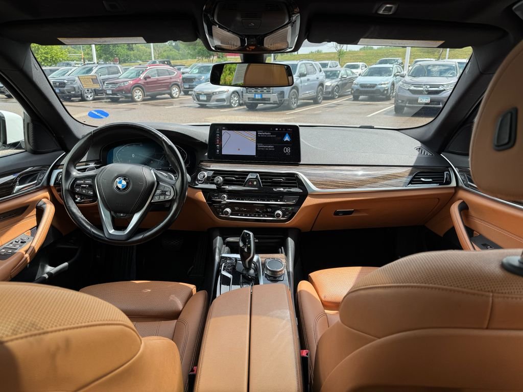 2021 BMW 5 Series 530i - Photo 13