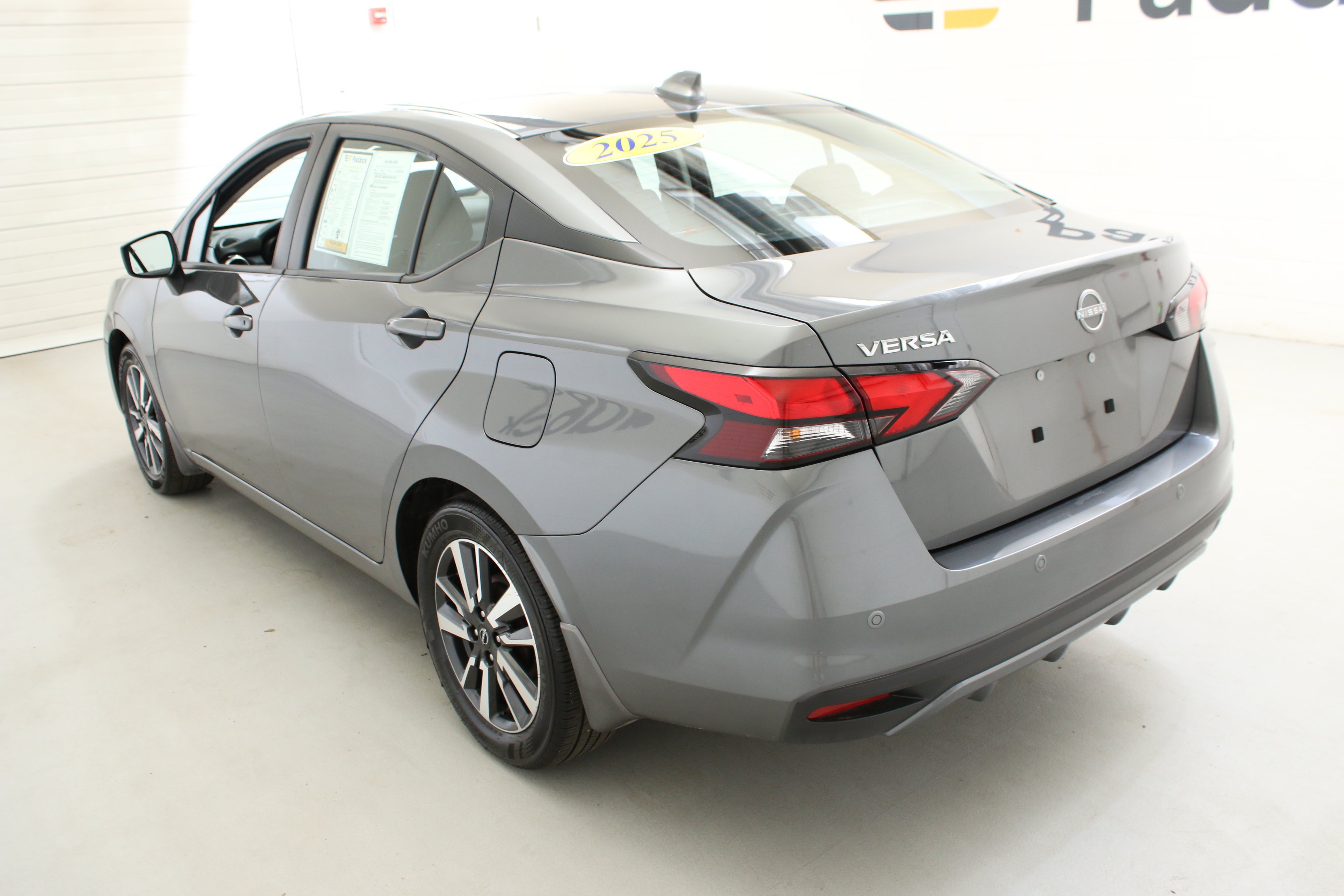 Used 2025 Gray Nissan 1.6 SV image 7