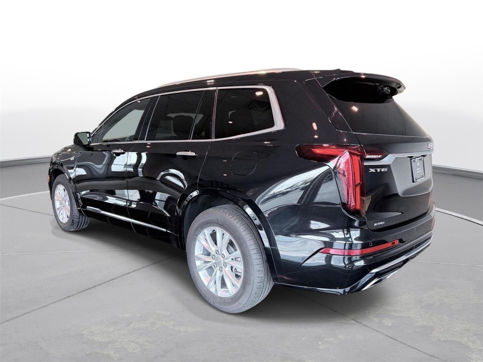 Used 2024 Stellar Black Metallic Cadillac AWD Luxury image 11
