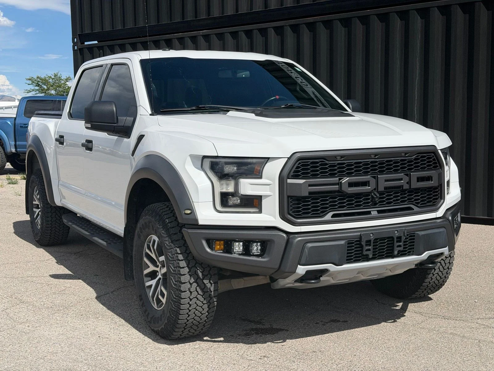 Used 2018 White Ford Raptor image 3