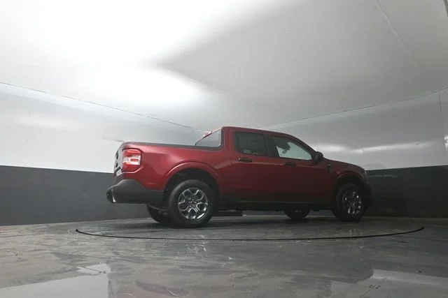 New 2026 Ruby Red Metallic Tinted Clearcoat Ford XLT image 37