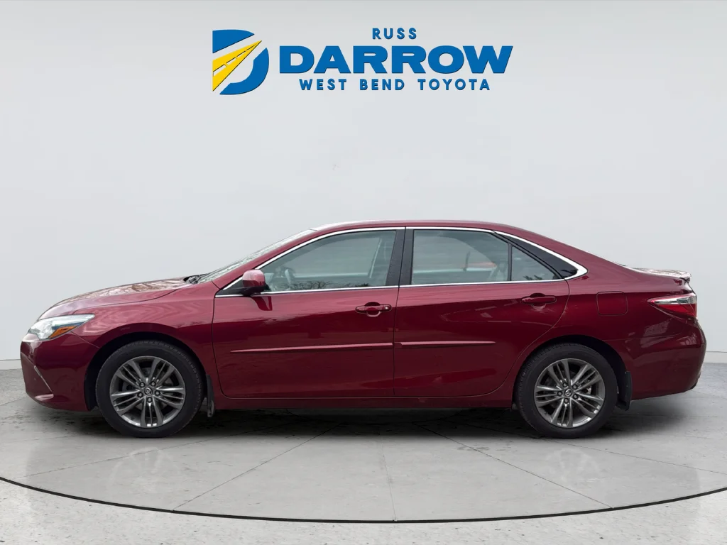 Used 2016 Red Toyota SE image 2