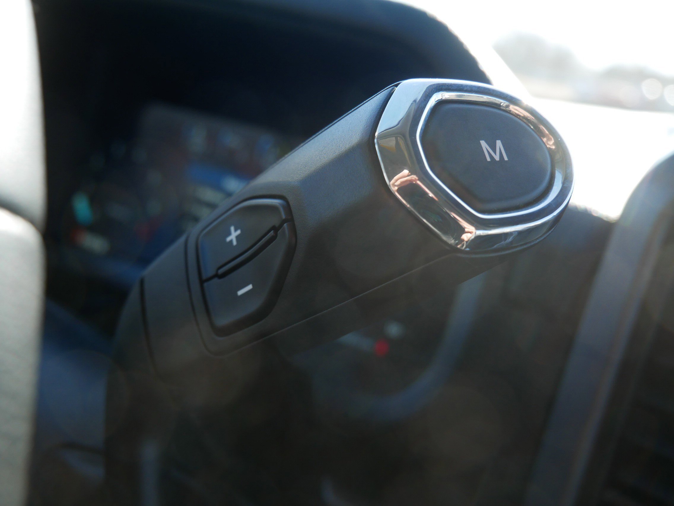 Used 2024 Oxford White Ford XLT image 24