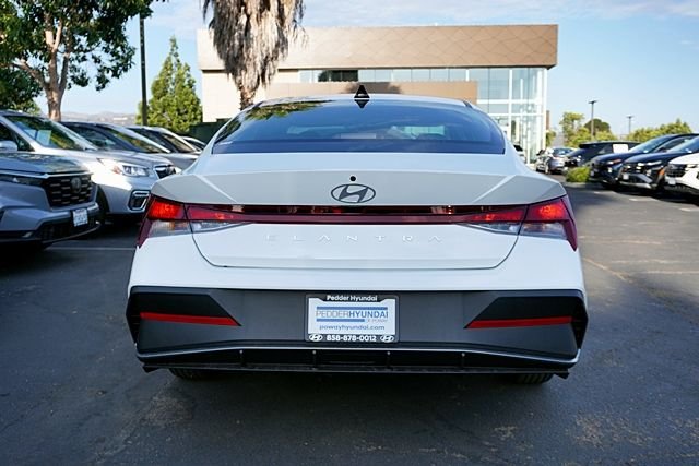 New 2026 White Hyundai SE image 9