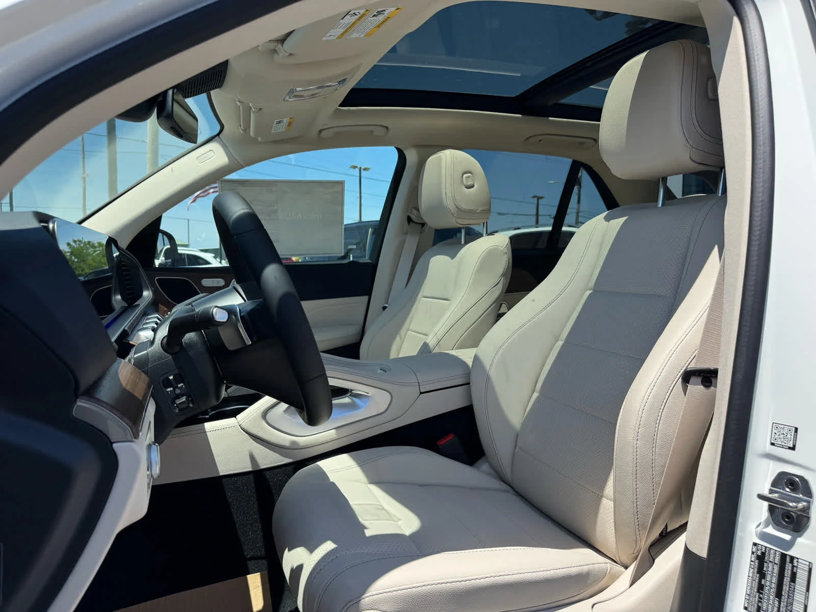 New 2026 Polar White Mercedes-Benz GLE 350 image 14