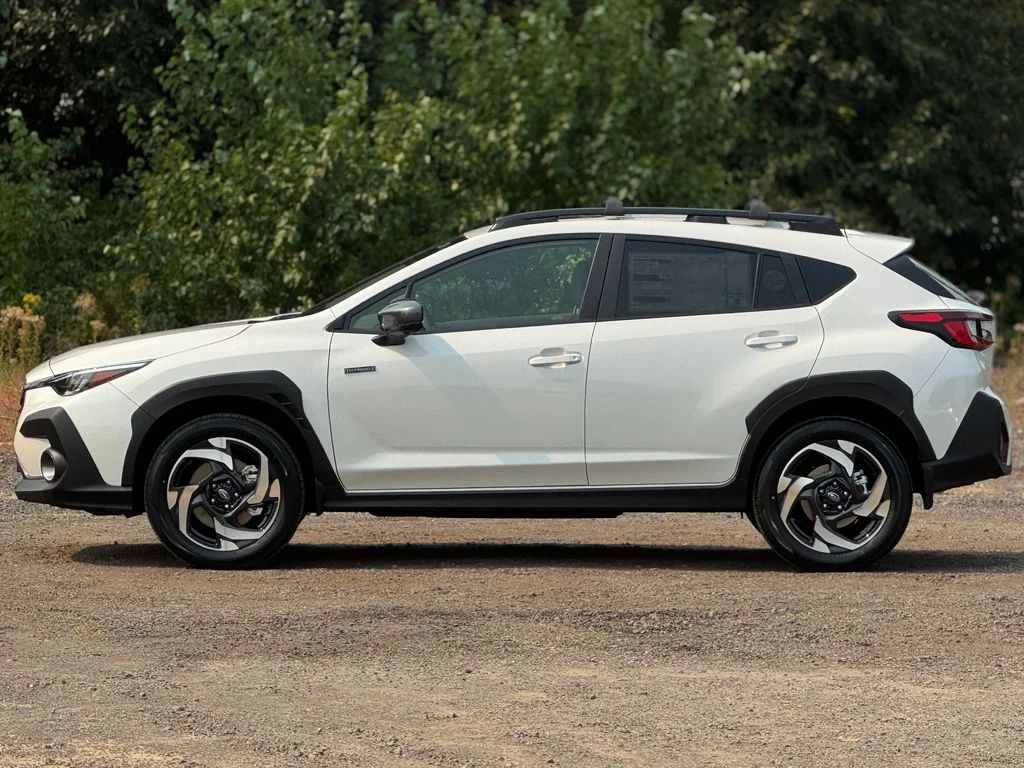 New 2026 CRYSTAL WHITE PEARL Subaru Limited Hybrid image 18