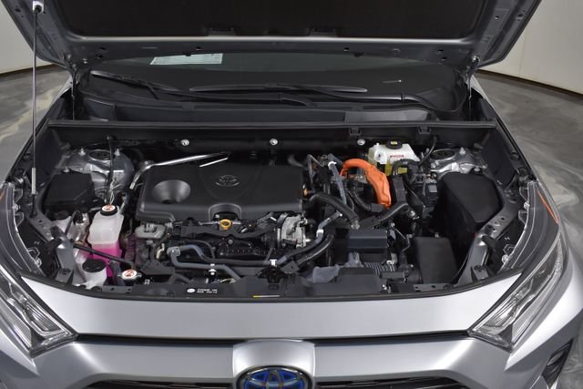 Used 2021 Silver Toyota Limited image 27