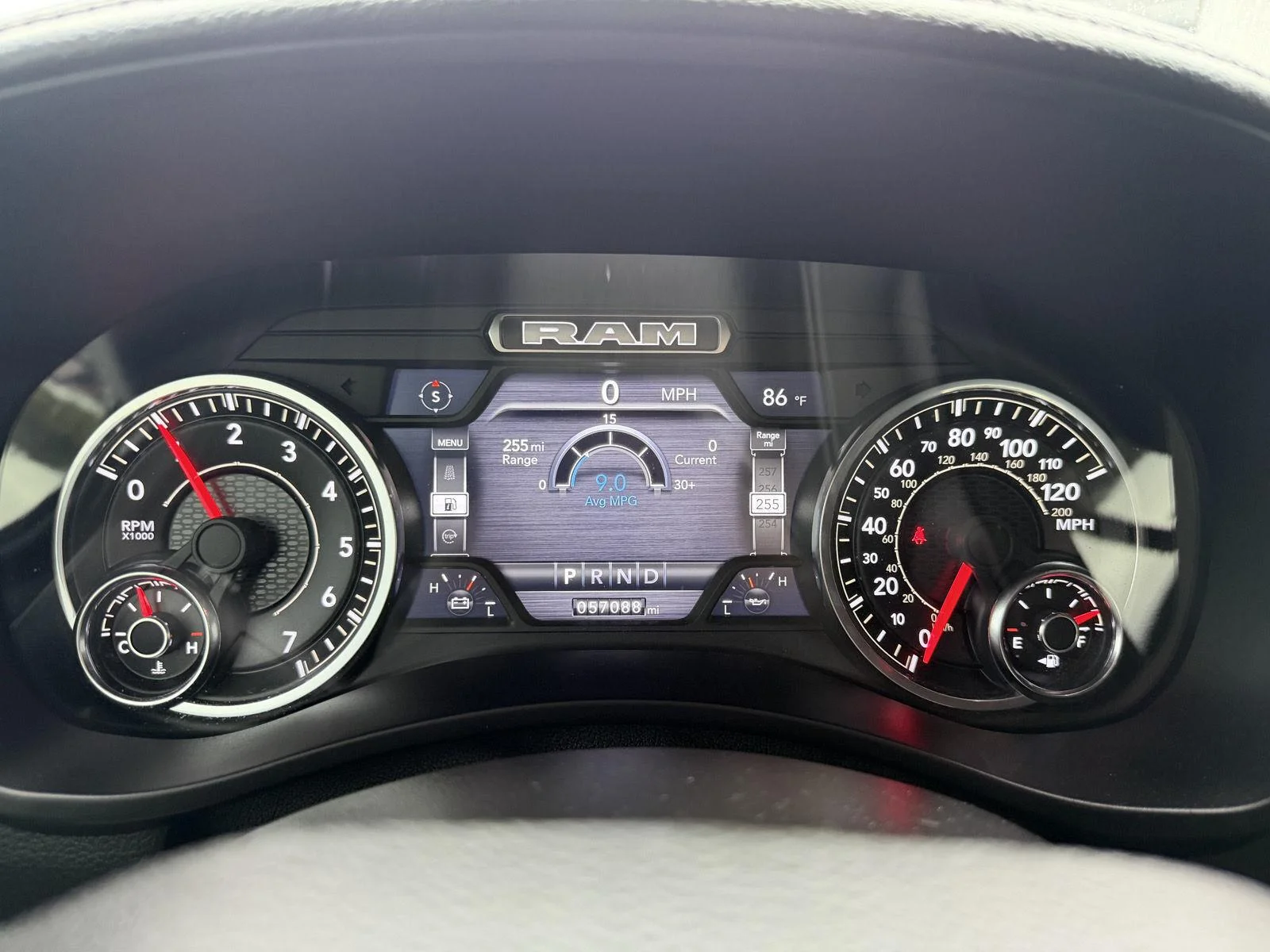 Used 2022 Diamond Black Crystal Pearlcoat Ram Laramie image 10