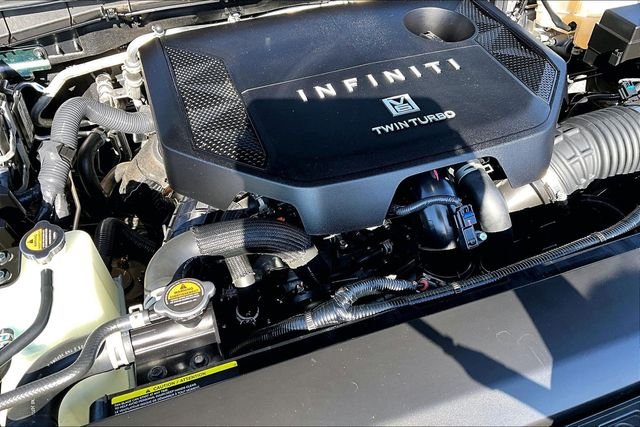 Used 2026 Silver INFINITI LUXE image 34