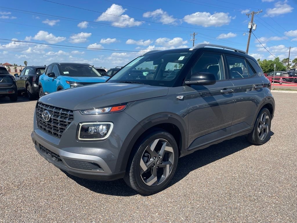 Used 2024 Gray Hyundai Limited image 3