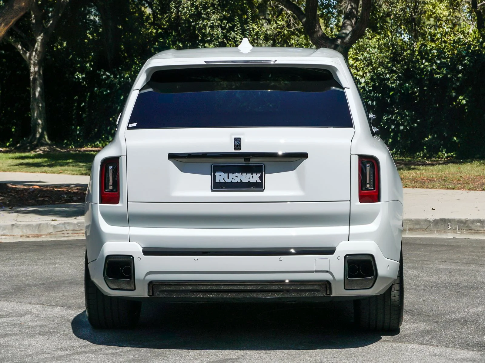 New 2027 Arctic White Rolls-Royce Black Badge image 20