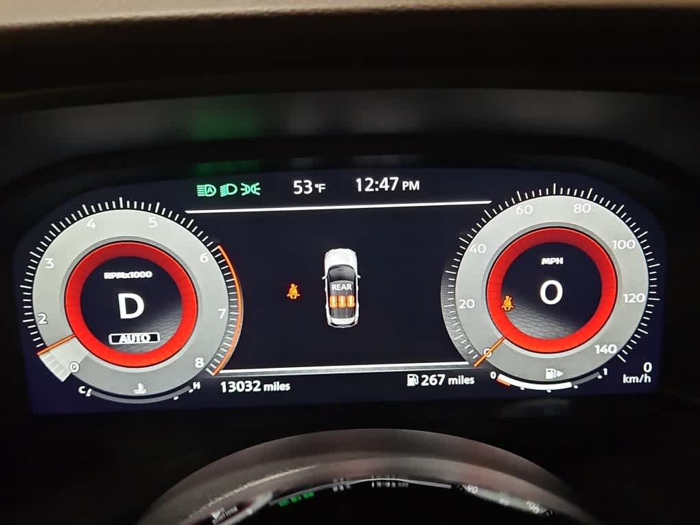 Used 2023 Super Black Nissan Platinum image 19