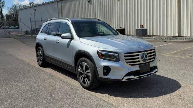 Certified Used 2026 Silver Mercedes-Benz GLB 250 image 4