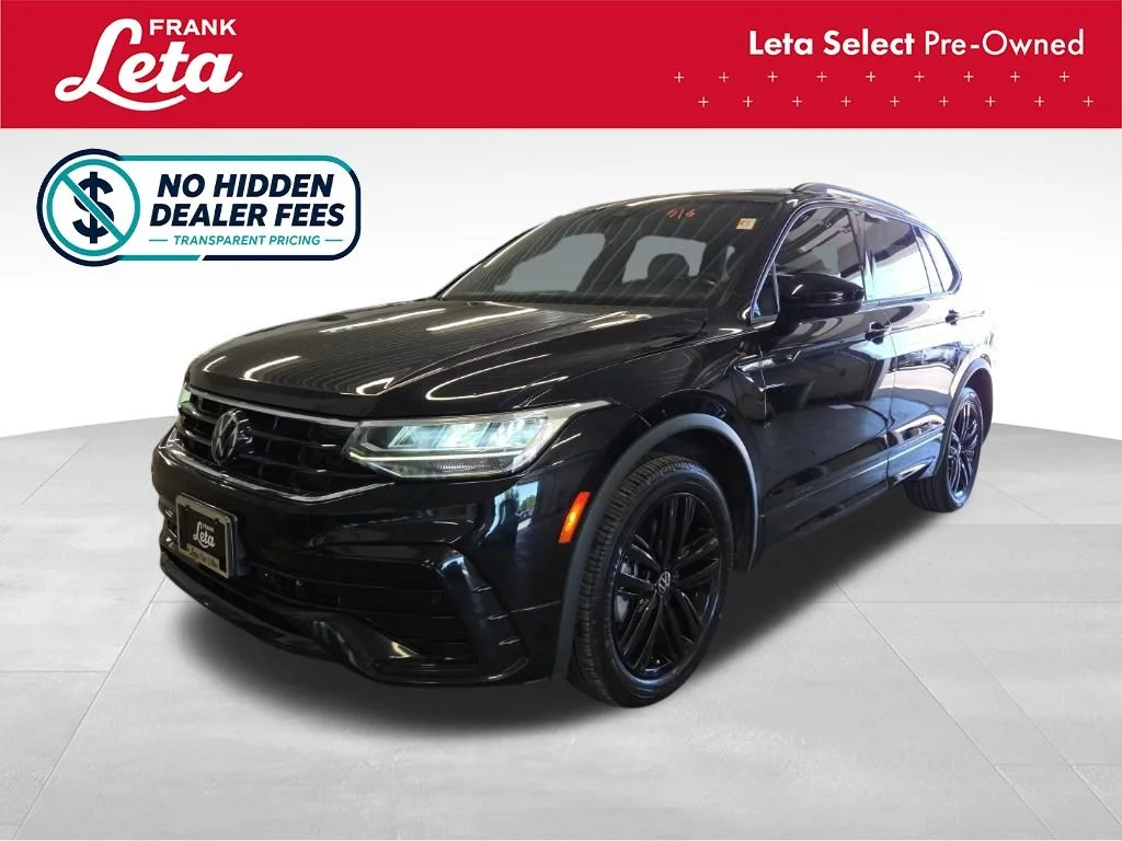 Used 2022 Black Volkswagen 2.0T SE R-Line Black image 1