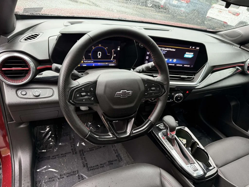 Used 2024 Red Chevrolet 2RS image 2