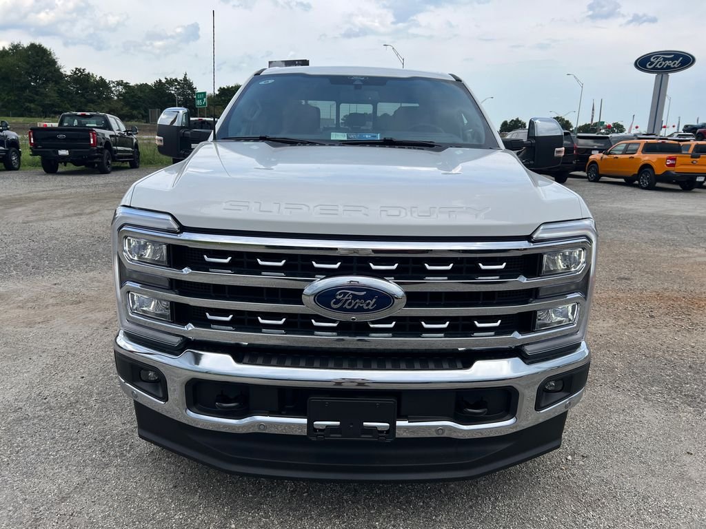 New 2026 White Ford Lariat image 2