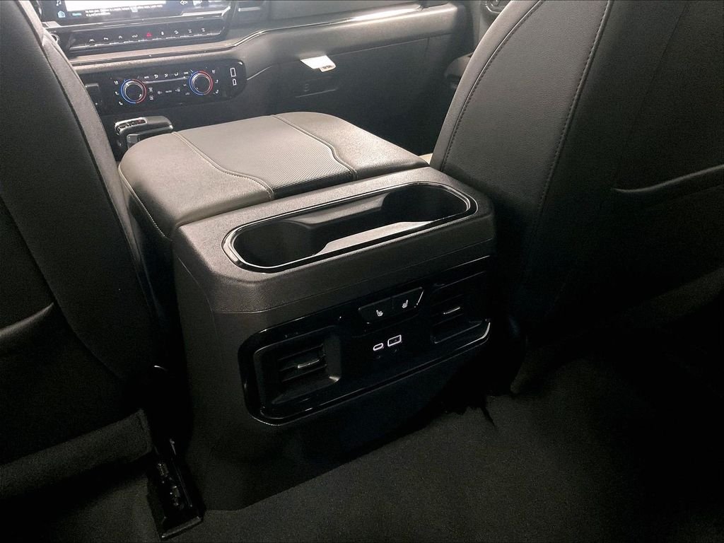 Used 2024 White Chevrolet ZR2 image 27