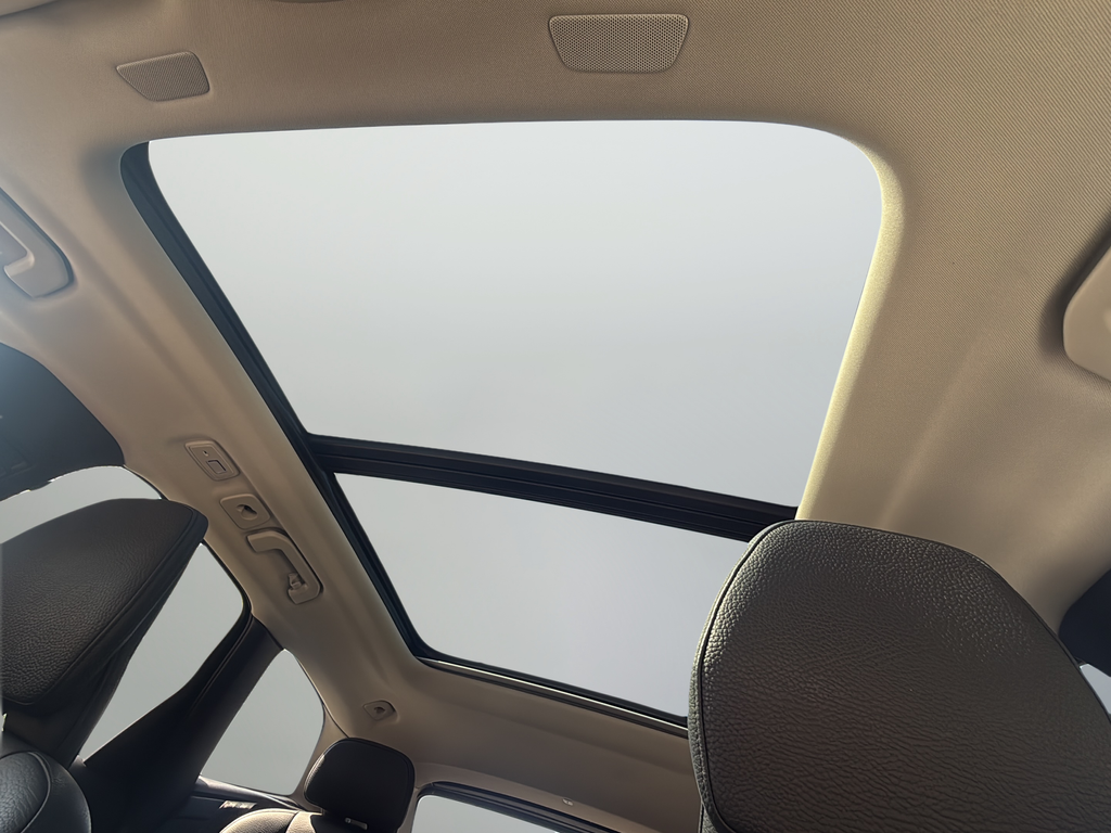 2023 Volvo XC60 Plus - Photo 22