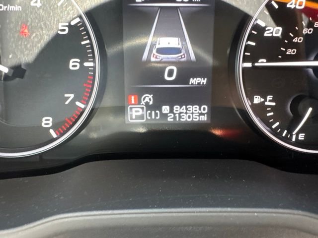 Used 2024  Subaru Premium image 14