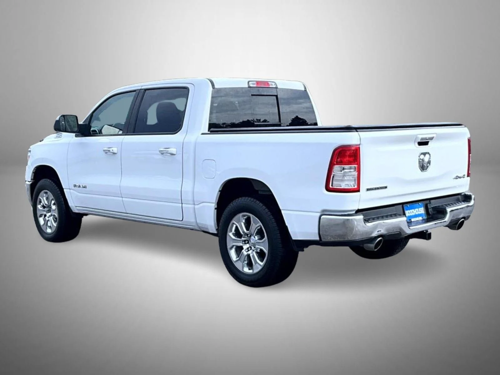 Used 2019 White Ram Big Horn/Lone Star image 7