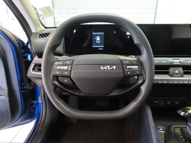 Used 2025 Deep Sea Blue Kia LXS image 8