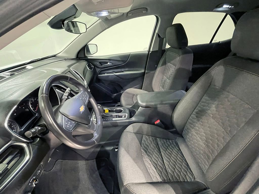 Used 2021 SILVER ICE METALLIC Chevrolet LT image 3
