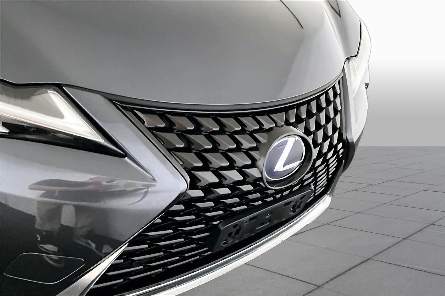 Used 2022 Cloudburst Gray Lexus  image 29