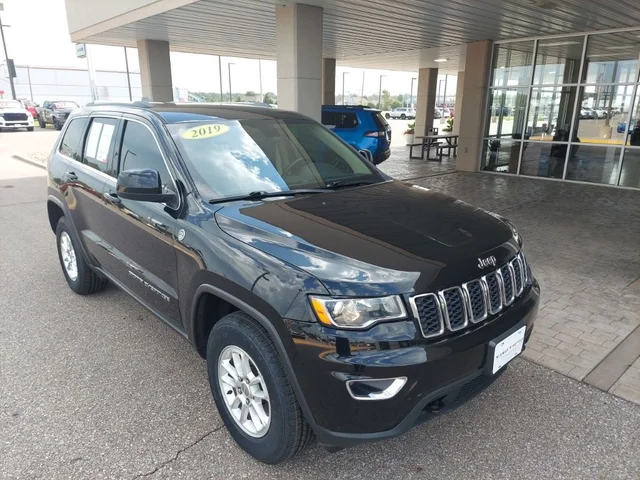 2019 Jeep Grand Cherokee Laredo E