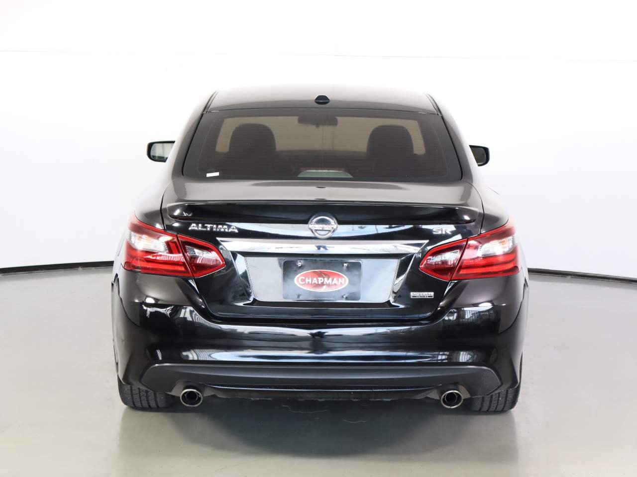 Used 2018 Black Nissan 2.5 SR image 3