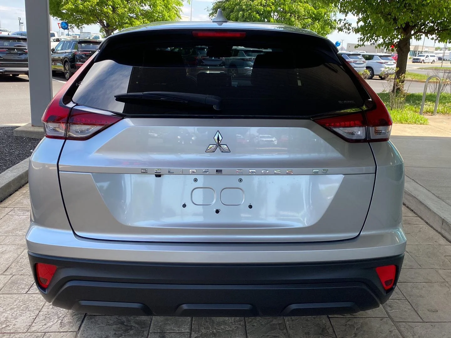 New 2026 Alloy Silver Metallic Mitsubishi ES image 6