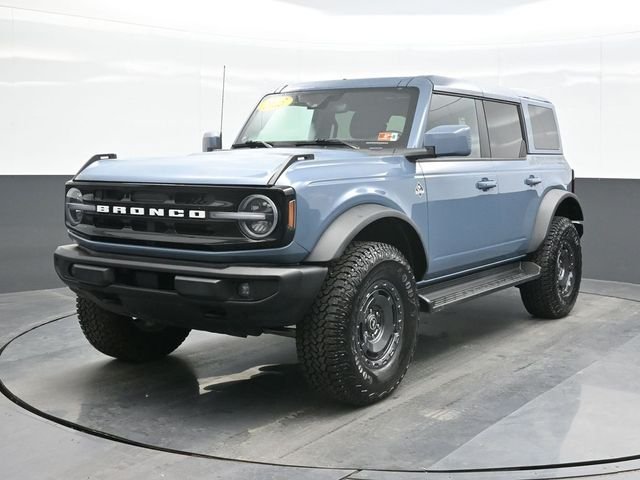 Used 2025 Gray Ford Outer Banks image 1
