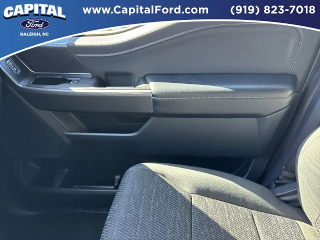 Used 2022 Silver Ford XLT image 27