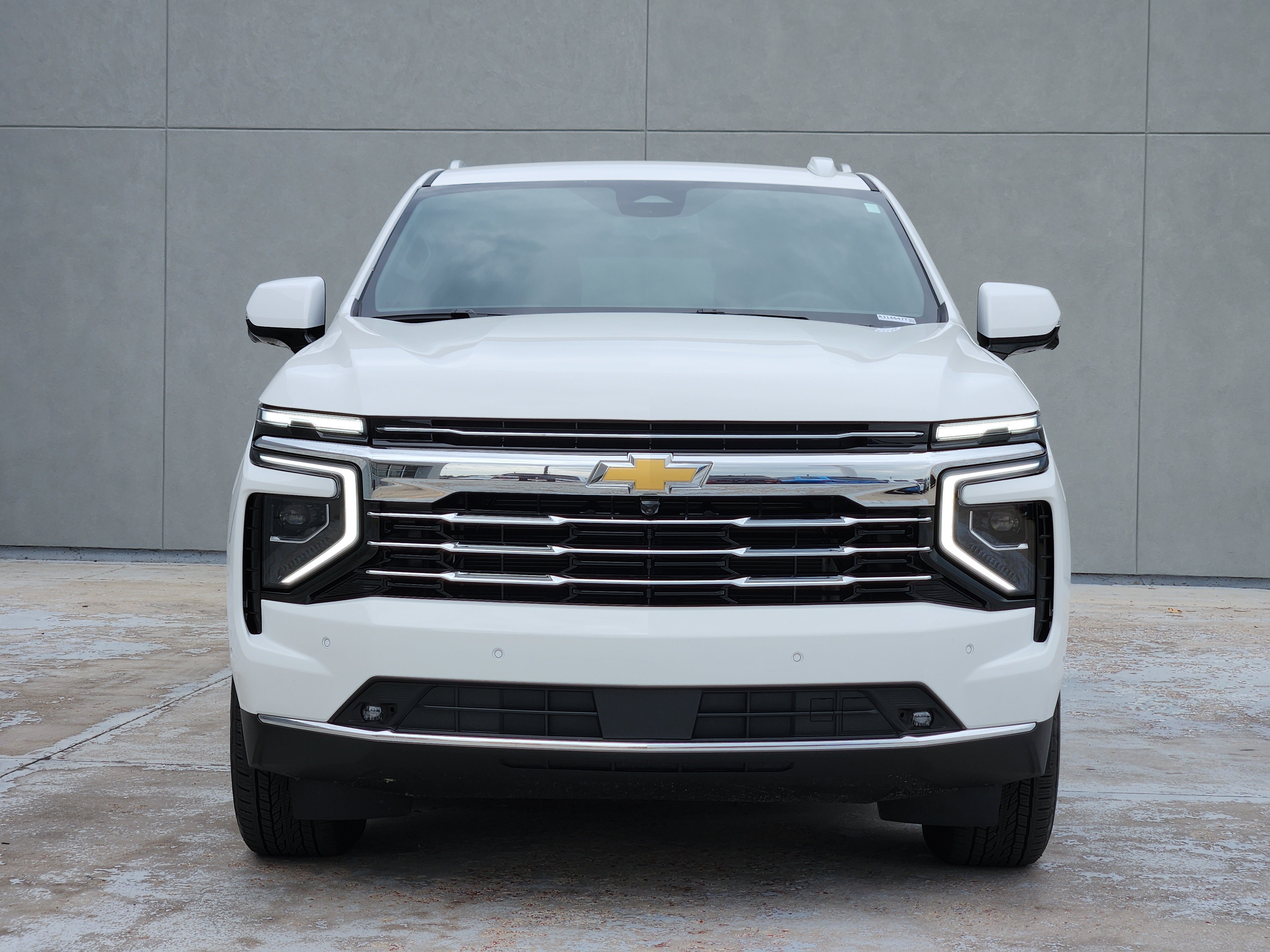 Used 2025 Summit White Chevrolet LT image 3