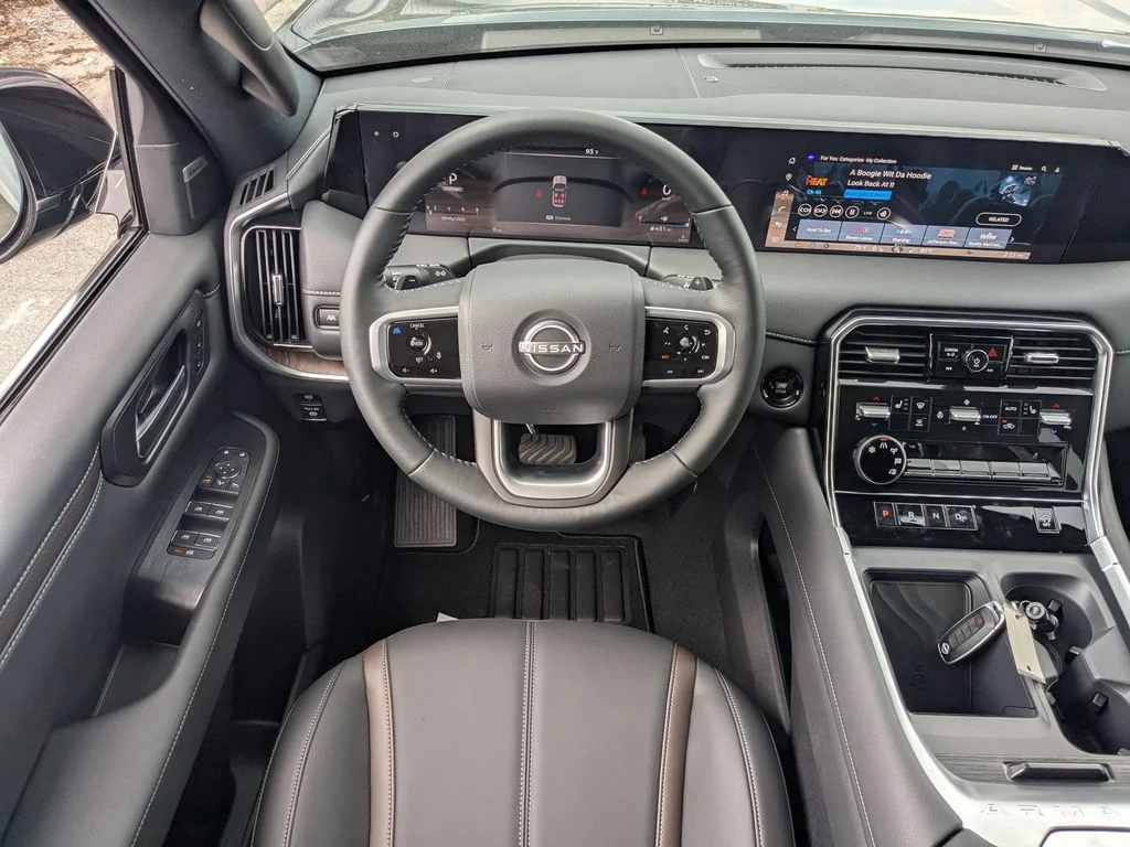 2026 Nissan Armada SL - Photo 18