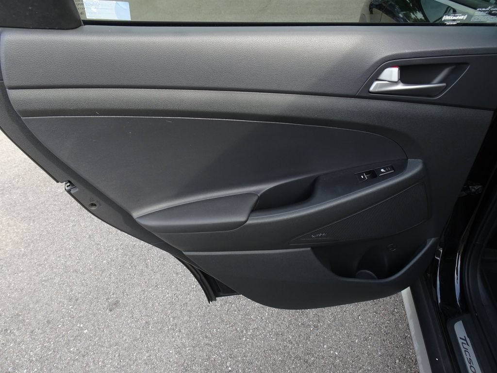 Used 2017 Ash Black Hyundai Limited image 16