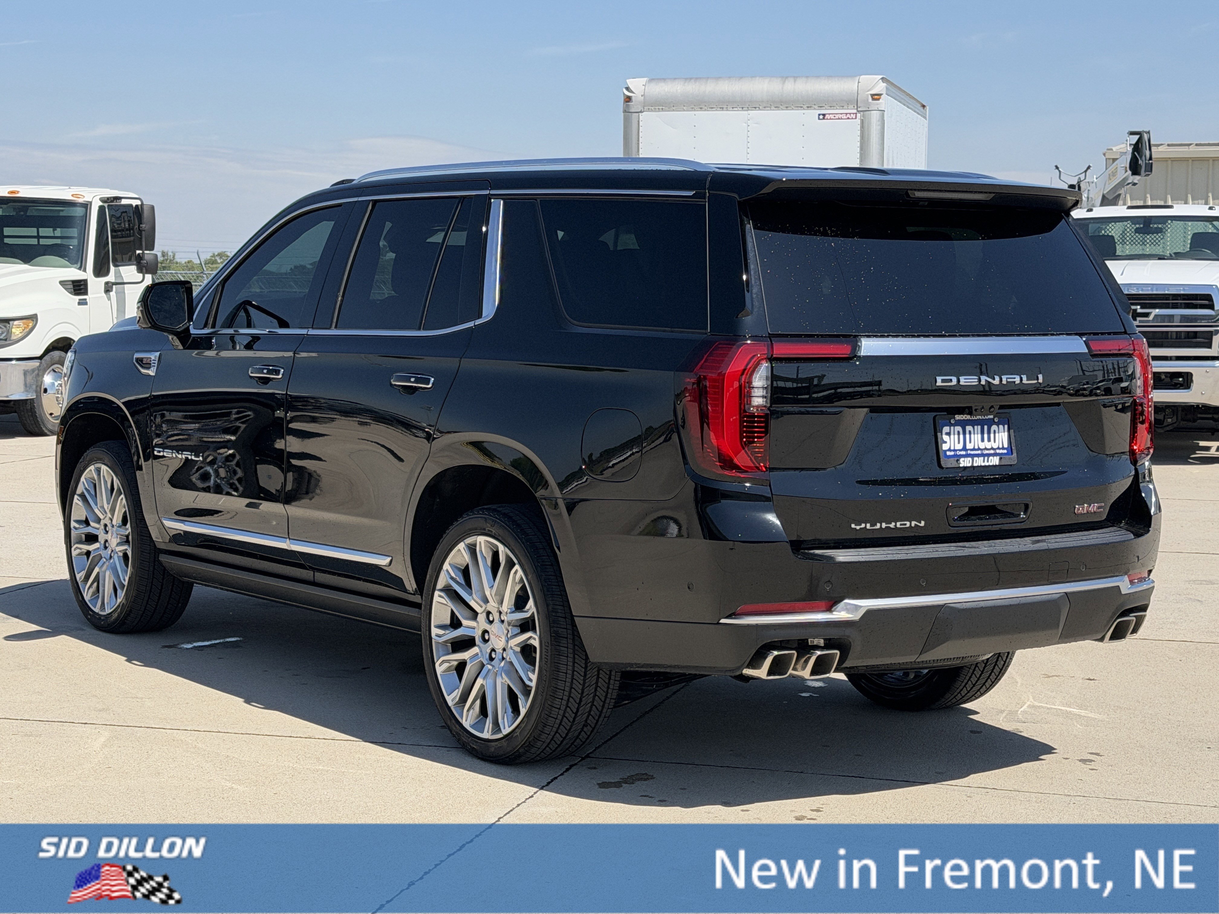 2026 GMC Yukon Denali - Photo 8