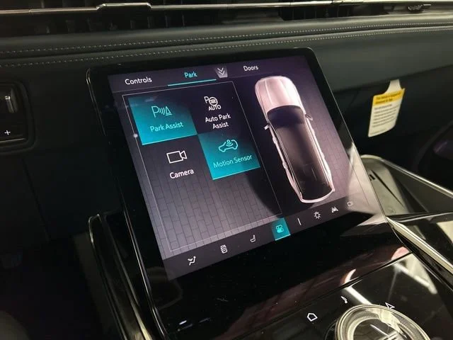 2025 Cadillac Escalade IQ Sport 2 - Photo 17
