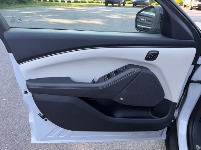 Certified Used 2023 SPACEWHITE Ford Premium image 12